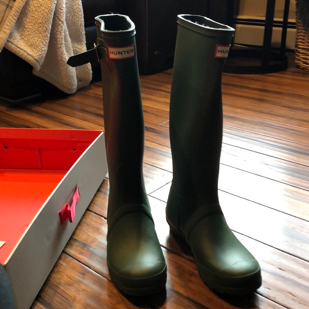 Hunter Green Rain Boots Size 7